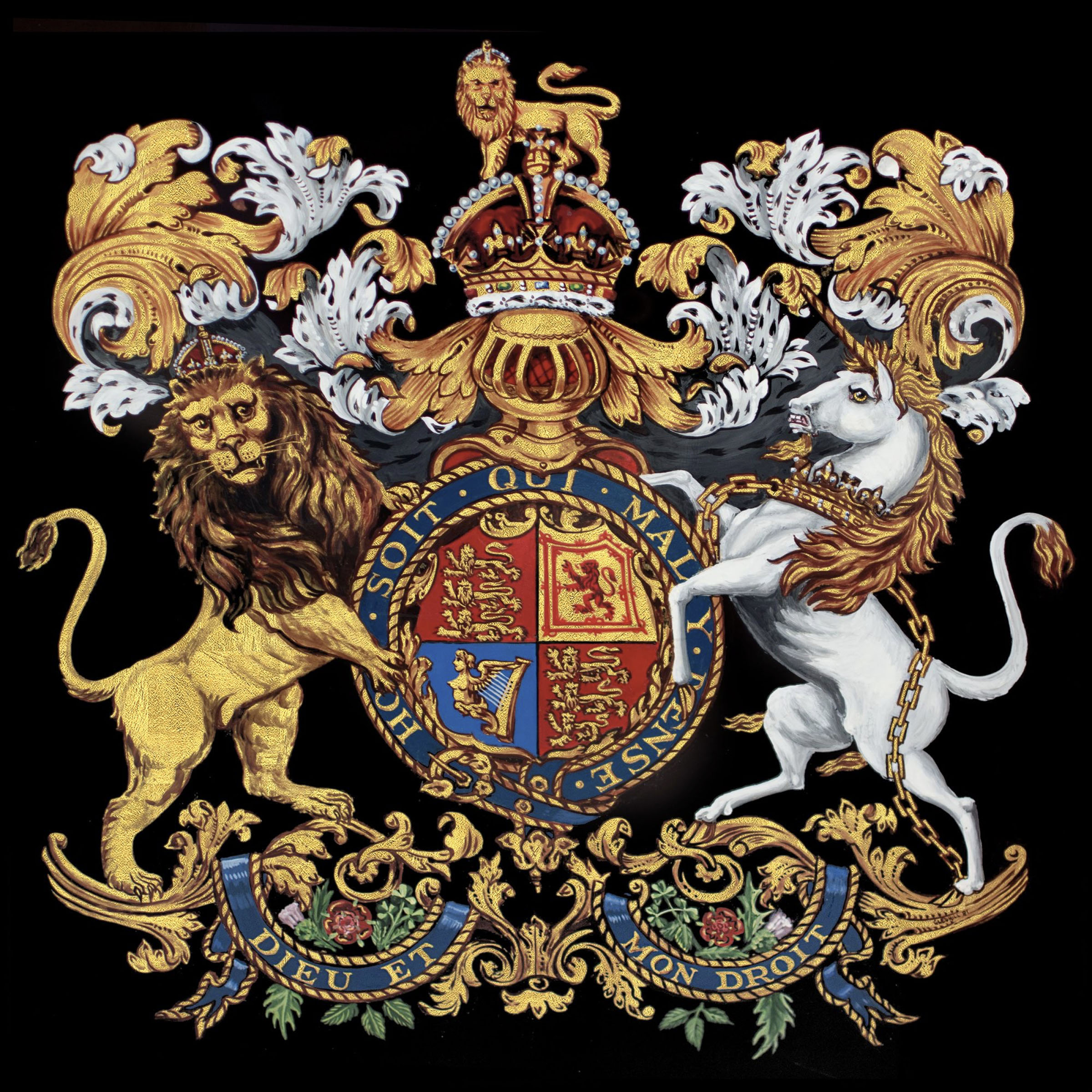 Герб где лев. Royal Coat of Arms of the United Kingdom. Королевский герб Великобритании. Герб савойской династии. Герб Британии 19 века.